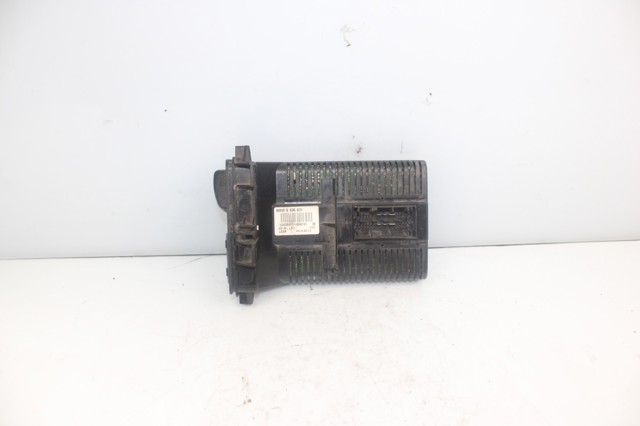 6936831 BMW