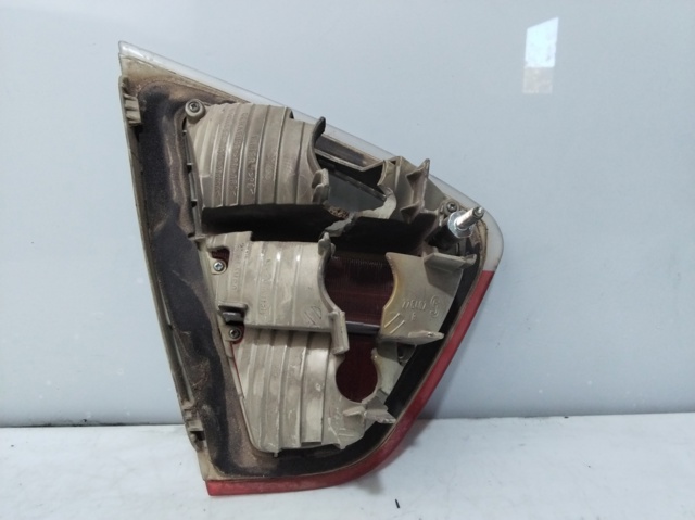 6937460 BMW Piloto trasero interior derecho  comprar en Jaén