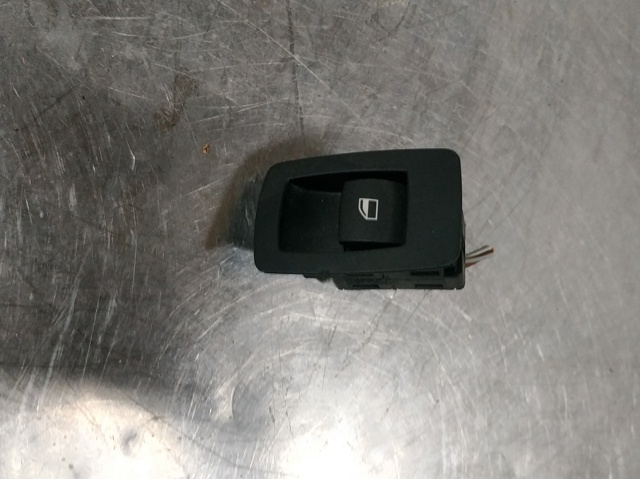 6945874 BMW