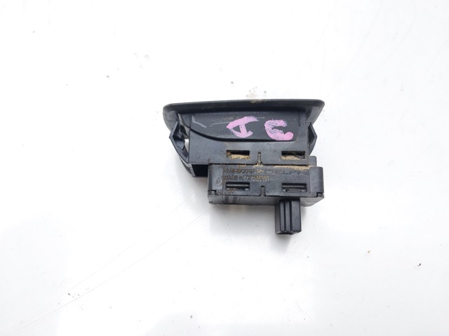 6945874 BMW Botón de encendido del motor del elevalunas delantero derecho  comprar en Oviedo