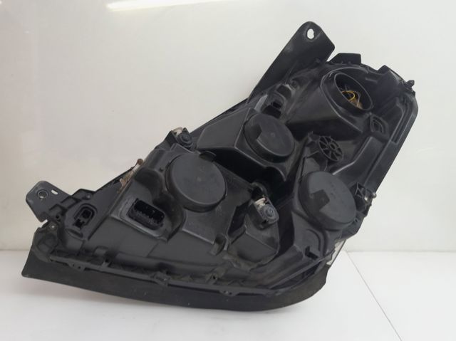 Faro derecho Iveco Daily 4