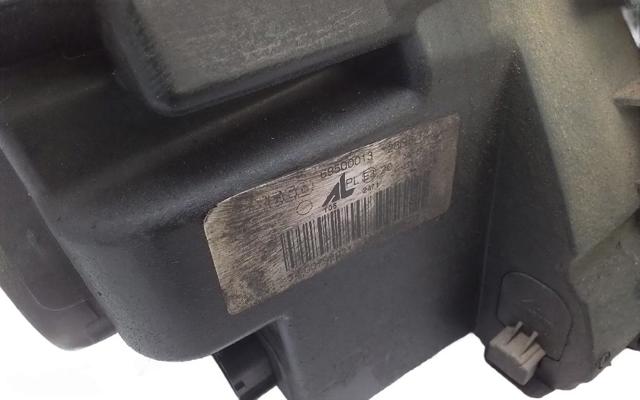 Faro izquierdo Iveco Daily 4