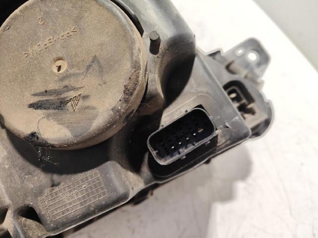 Faro izquierdo Iveco Daily 4