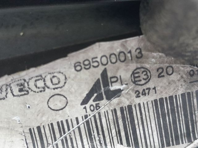 69500013 Faro izquierdo  disponible Málaga