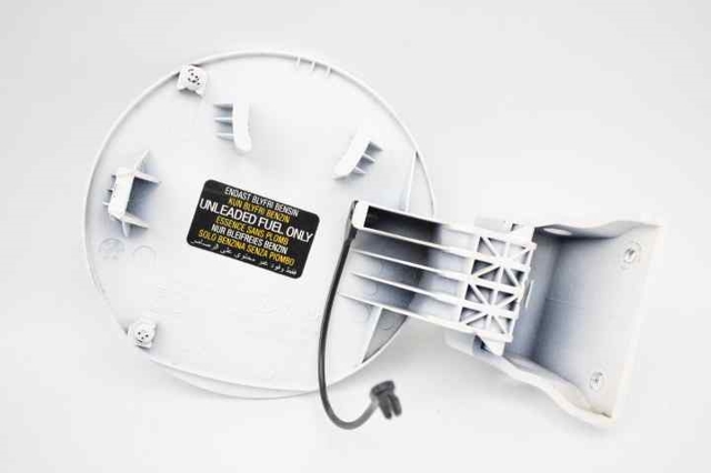 695101W200 HYUNDAI Tapa del depósito de combustible  disponible Ourense