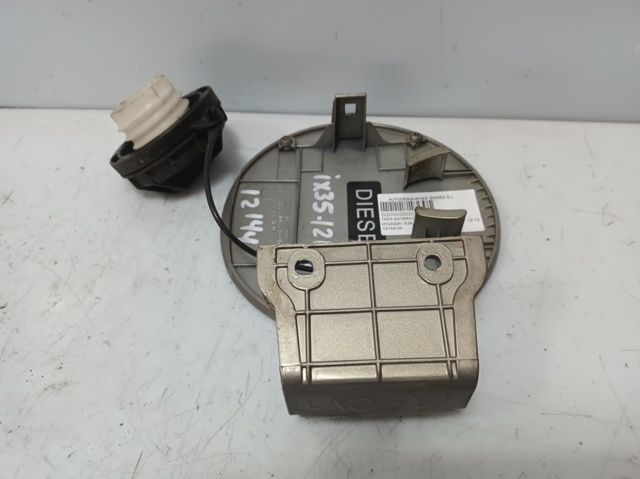 695102S000 Hyundai/Kia