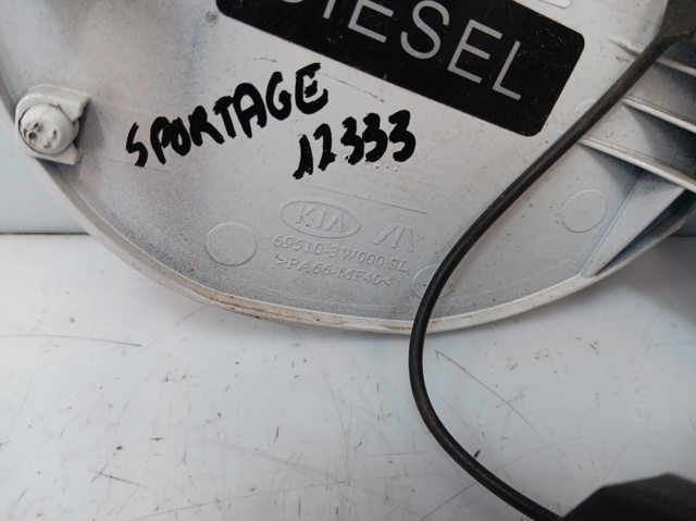 695103W000 HYUNDAI Tapa de la gasolina  en stock Gandía