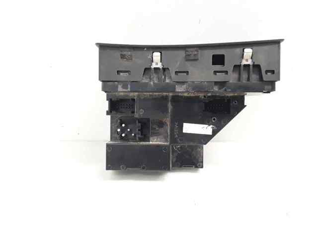 6952797 BMW