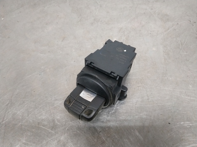 6954722 BMW