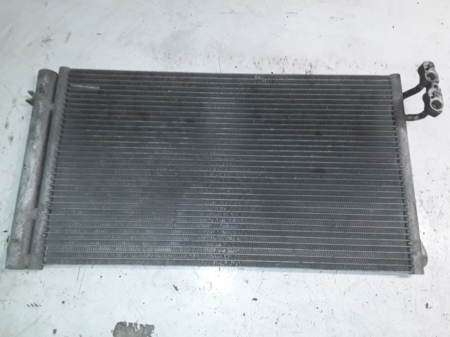 6968743 BMW Condensador de aire acondicionado  comprar en Jaén