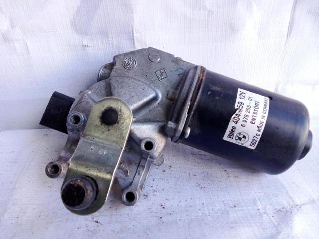 697826301 BMW