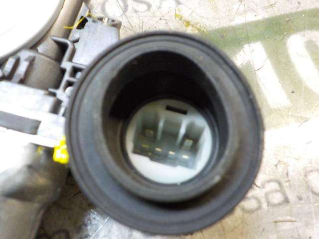 6980130280 TOYOTA Mecanismo de elevalunas de la puerta delantera derecha  disponible Ourense