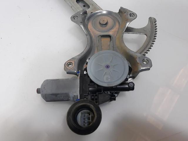 6980130280 TOYOTA Mecanismo de elevalunas de la puerta delantera derecha  disponible Vigo