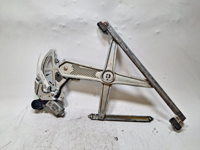 Mecanismo levanta, puerta delantera derecha Toyota Yaris  (1999-2005)