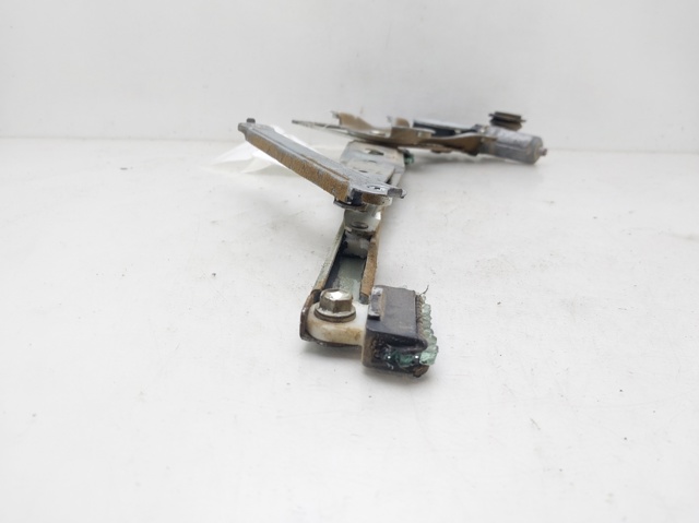 TOYOTA 6980152080 Mecanismo de elevalunas de la puerta delantera derecha  comprar en Ponferrada