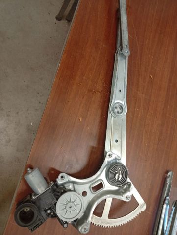 Mecanismo elevalunas delantero derecha para Toyota Land Cruiser  (J150)