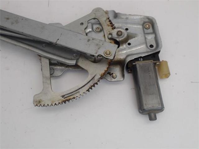 TOYOTA 6980252010 Mecanismo de elevalunas delantero izquierdo  en stock Terrassa