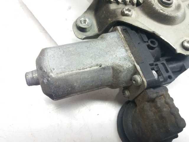 TOYOTA 6980252070 Mecanismo de elevalunas delantero izquierdo  en stock Terrassa