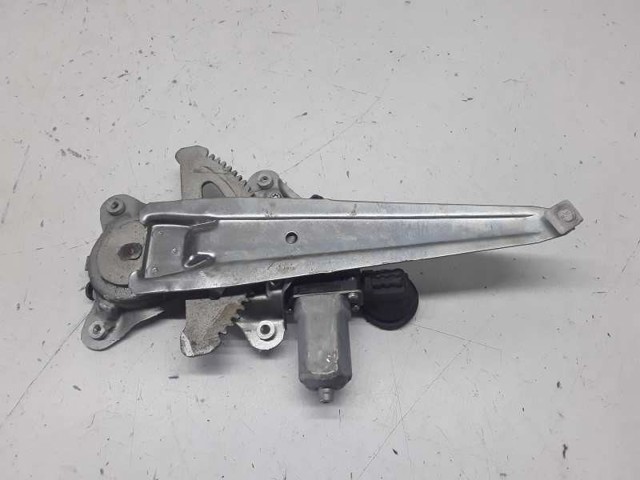 Comprar Mecanismo de elevalunas de la puerta trasera izquierda Toyota Camry V30 a bajo precio