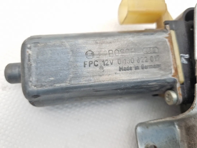 698100D010 Mecanismo de elevalunas de la puerta delantera derecha  comprar en Pontevedra