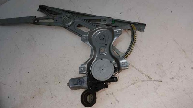 Elevalunas eléctrico Toyota Yaris  (SP90)