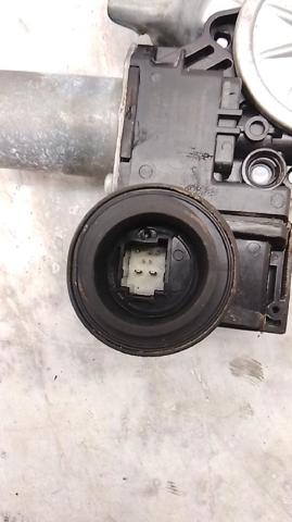 69810F4010 TOYOTA Mecanismo de elevalunas delantero derecha  en stock Gandía