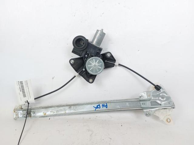 Elevalunas eléctrico Toyota Yaris (P21)