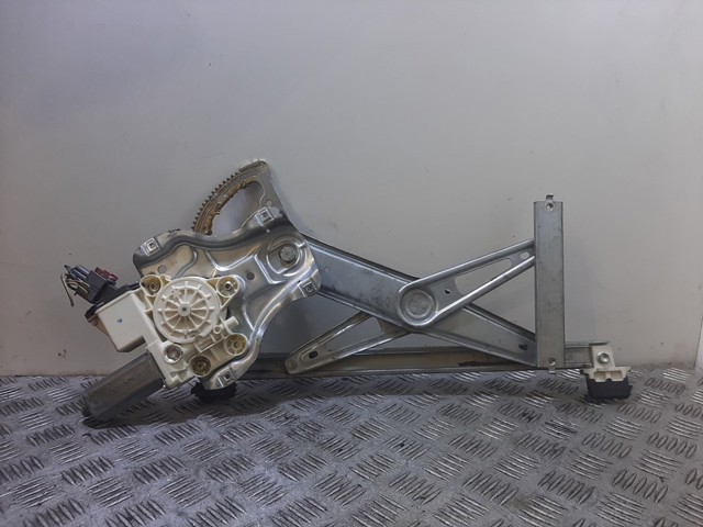 TOYOTA 6982002130 Mecanismo de elevalunas delantero izquierdo  en stock Terrassa
