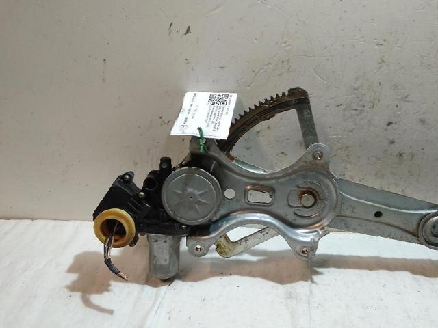 TOYOTA 698200F010 Mecanismo de elevalunas de la puerta delantera izquierda  comprar en Murcia