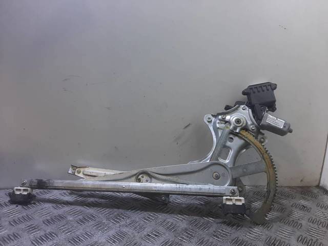 TOYOTA 698200F010 Mecanismo de elevalunas delantero izquierdo  en stock Salamanca