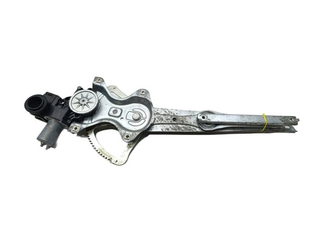 69820F4010 TOYOTA Mecanismo de elevalunas delantero izquierdo  en stock Córdoba
