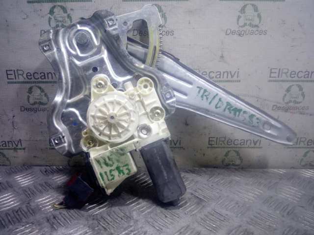 6983002100 TOYOTA Mecanismo de elevalunas de la puerta trasera derecha  en stock Gandía