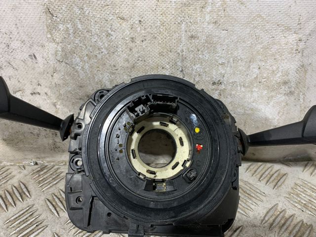 6989574 BMW