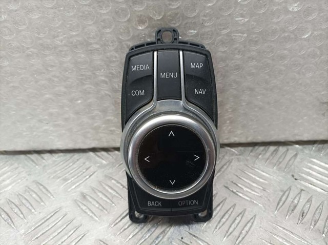 6992827 BMW