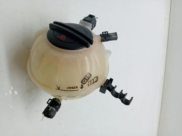 6C0121407 VAG Vaso de expansión  en stock Córdoba