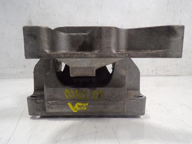 VAG 6C0199262A Soporte de motor derecho  en stock Terrassa