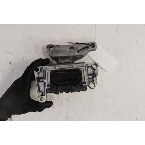 6C0199262A Soporte de motor derecho  comprar en Zaragoza