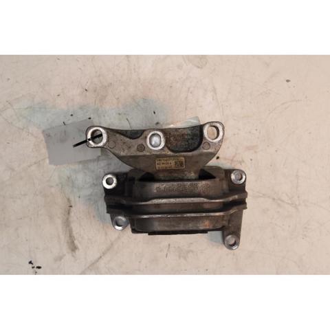 6C0199262A Soporte de motor derecho  comprar en Zaragoza