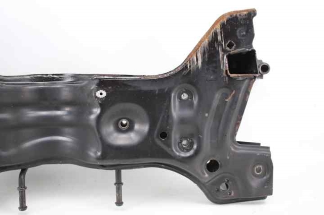 6C0199315 Subchasis delantero soporte motor  comprar en Pontevedra