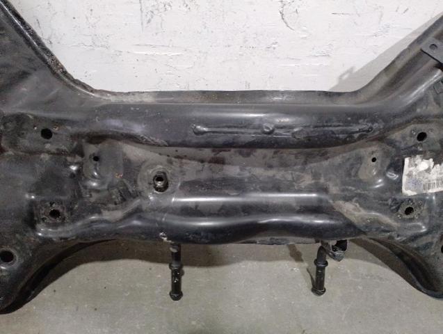 6C0199315A Subchasis delantero soporte motor  comprar en Zaragoza