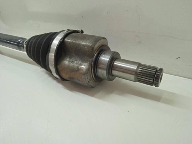 6C0407271H Semieje delantero izquierdo  en stock Sabadell