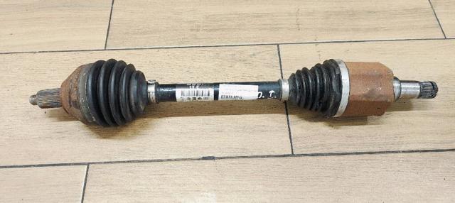 VAG 6C0407271T Semieje delantero izquierdo  en stock Terrassa