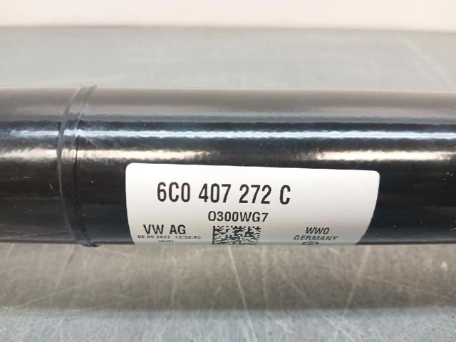 VAG 6C0407272C Semieje delantero derecho  en stock Salamanca