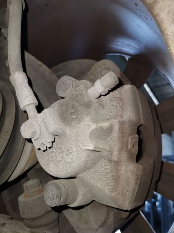 6C0615123 Pinza de freno delantera izquierda  comprar en Zaragoza