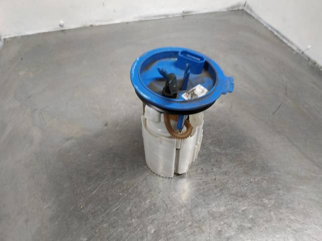 6C0919051G Bomba de gasolina  en stock Sabadell