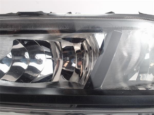 6C0941661D VAG Luz diurna izquierda  comprar en Oviedo