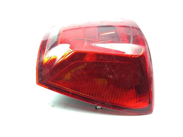 6C0945096K Piloto trasero derecho  disponible Utrera