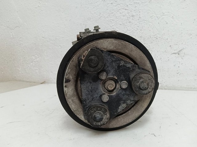 FORD 6C1119D629BE Compresor de aire acondicionado  en stock Terrassa