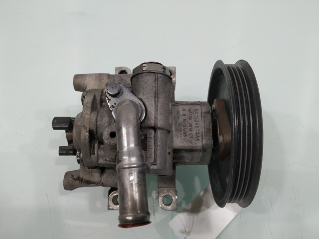 6C113A674AA Bomba de dirección  en stock Castellón