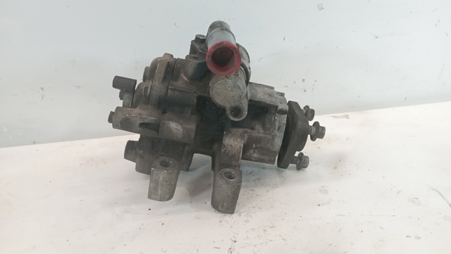 6C113A674AA Bomba de dirección asistida  comprar en Zaragoza